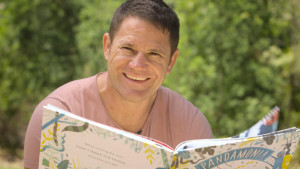 Testimonial - Steve Backshall Loves Story Box Library